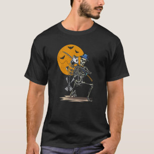 Skeleton Fisherman Most Likely To Bring Home Premi T-Shirt