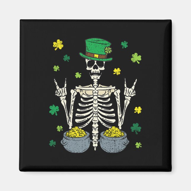 Skeleton Leprechaun St Patricks Day Shamrock Clove Magnet (Front)