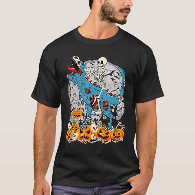 Skeleton Riding Mummy Dinosaur T rex Scary Hallowe T-Shirt (Front)