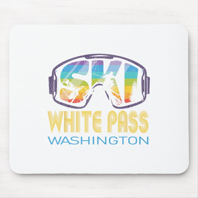 Ski White P Washington Skiing Vacation  Mouse Mat (Front)