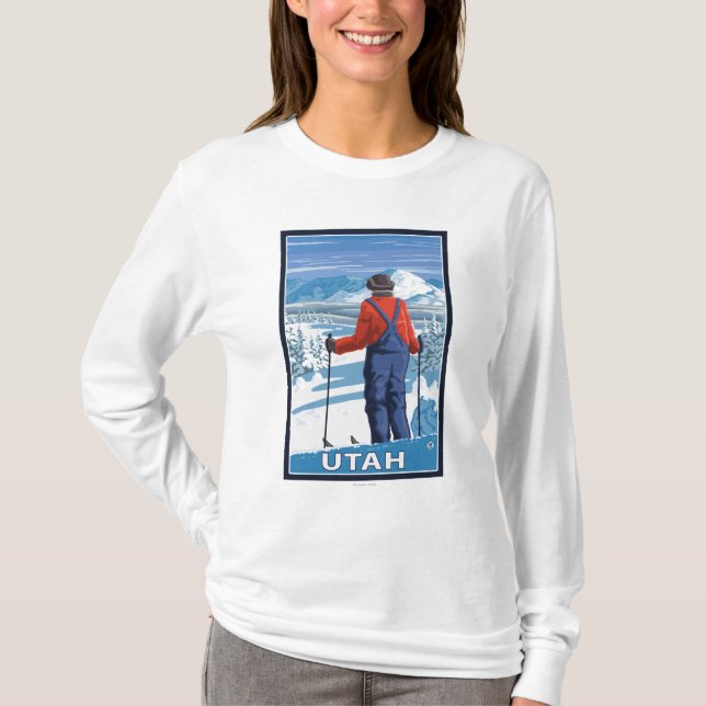 Skier AdmiringUtah T-Shirt (Front)