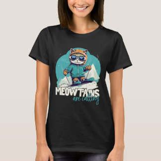 Skiing Cat Winter Sports Adventure Downhill Fun Fo T-Shirt
