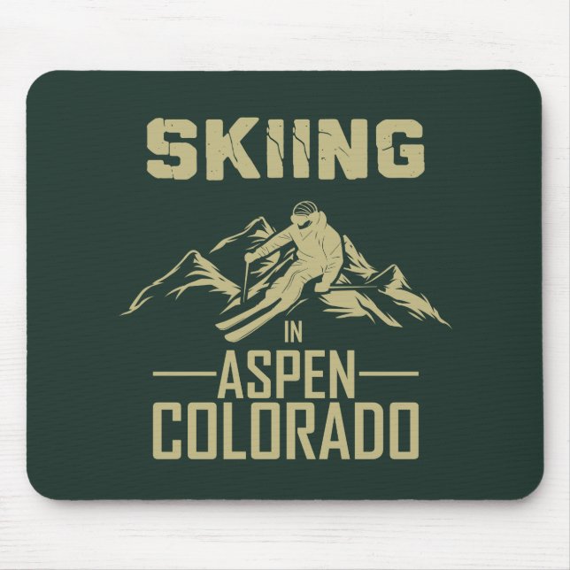 Skiing in Aspen Colorado  Mouse Mat (Front)