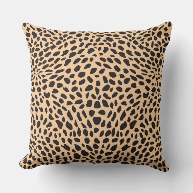 Skin cheetah decor cushion (Front)