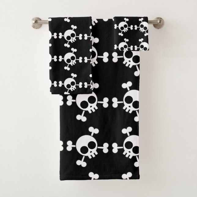 Skull and Crossbones Bath Towel Set (Insitu)