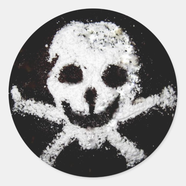 Skull and Crossbones Classic Round Sticker (Front)