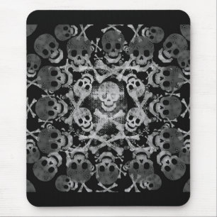 skull and crossbones mouse mat