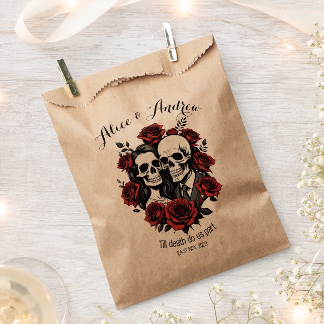 Skull couple gothic with roses custom name  favour bags (Clipped)
