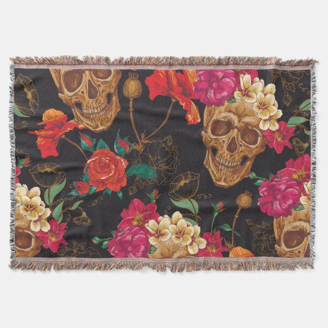 Skull Flowers: Seamless Dark Background. Throw Blanket (Front)