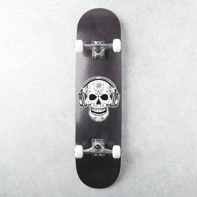 Skull Headphone Music (Skateboard)