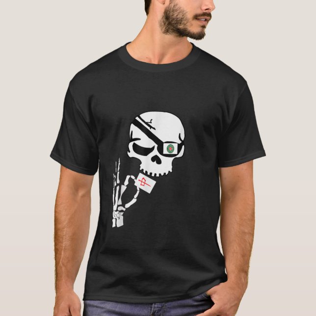 Skull Mahjong Player Skeleton Playing Mahjongg Gif T-Shirt (Front)