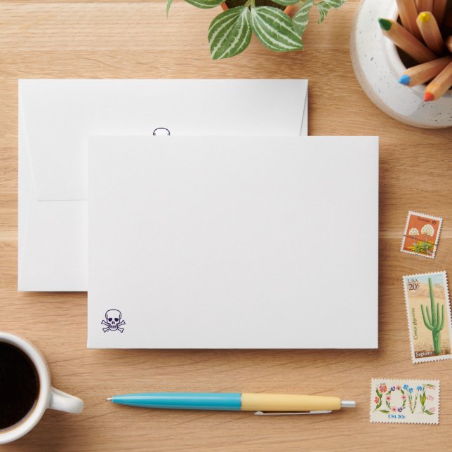 Skull n Bones white small envelopes front and back (Desk)