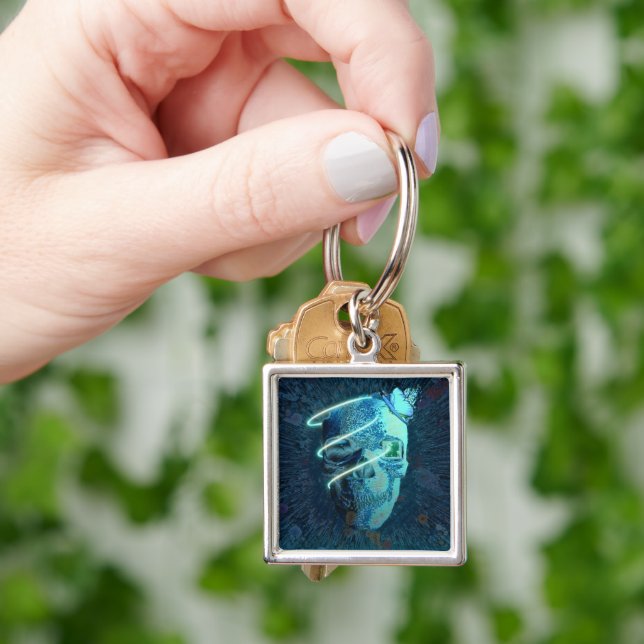 Skull with butterfly decoration key ring (Hand)