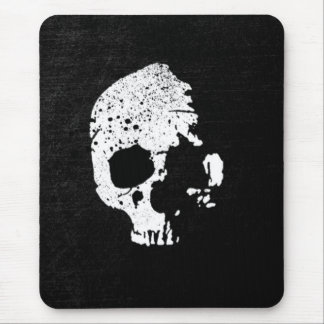 Skulls 4 mouse mat