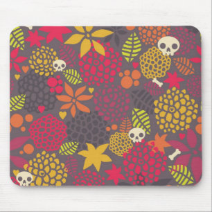 Skulls and flowers. mouse mat