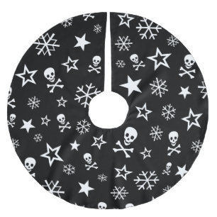 Skulls and Snowflakes Brushed Polyester Tree Skirt
