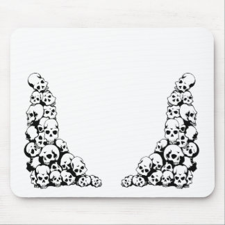 skulls mouse mat