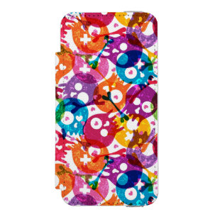 Skulls pattern 3 incipio watson™ iPhone 5 wallet case