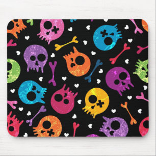 Skulls pattern mouse mat