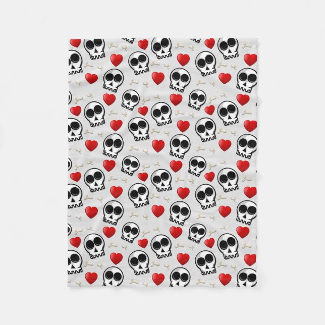 Skulls & Red Hearts Halloween Pattern Fleece Blanket (Front)