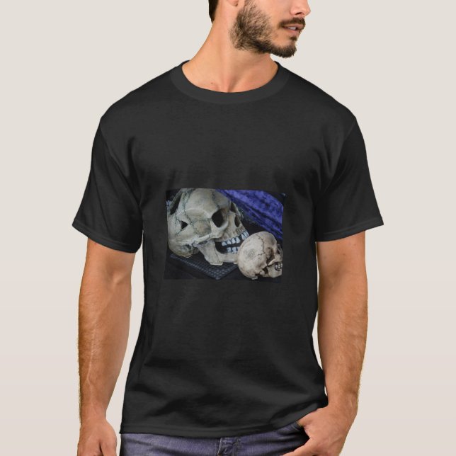 skulls T-Shirt (Front)