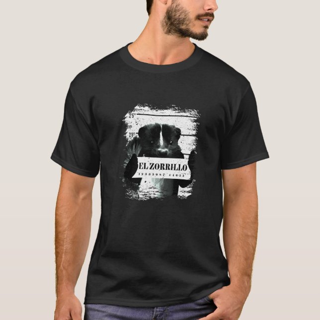 Skunk black and white forest animal gift T-Shirt (Front)