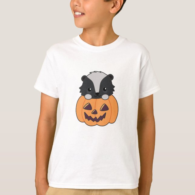 Skunk Pumpkin Cute Skunks Happy Halloween T-Shirt (Front)