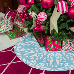 Sky Blue Triangles Snowflake Pattern Brushed Polyester Tree Skirt