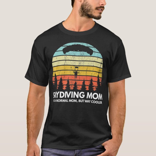 Skydiving Mum Skydiving Mother Matching Couple Sky T-Shirt (Front)