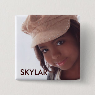 SKYLAR 15 CM SQUARE BADGE
