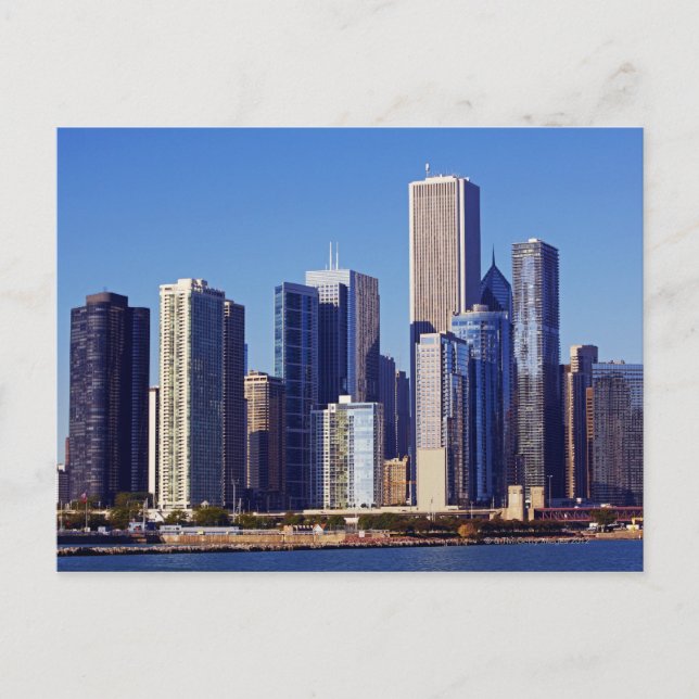 Skyline of Skyscrapers in downtown Chicago Postcard (Front)