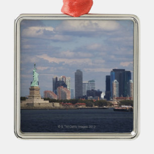 Skyline with Statue of Liberty Metal Tree Decoration