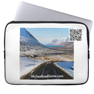 SkySeaRoadSnow - Laptop Sleeve 13"