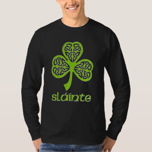 Sláinte Celtic Knot C St Patrick's Day Gaelic Slai T-Shirt