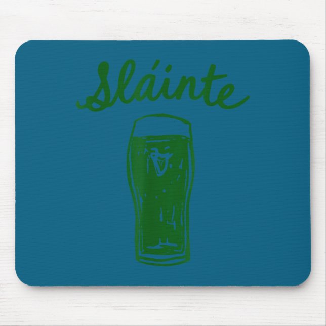 Slainte gaelic toast script irish pub cheers  mouse mat (Front)