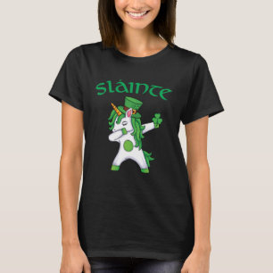 Slainte Irish Cheers Good Health St Paddys dabbing T-Shirt