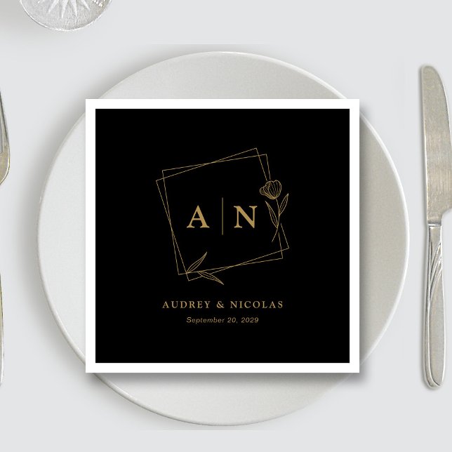 Sleek Black & Gold Personalised Wedding Reception Napkin (Sleek Black & Gold Personalized Wedding Reception Napkins)