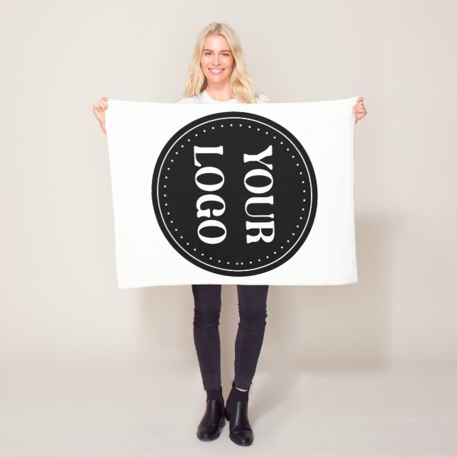 Sleek, contemporary, polished,& customisable fleece blanket (In Situ)