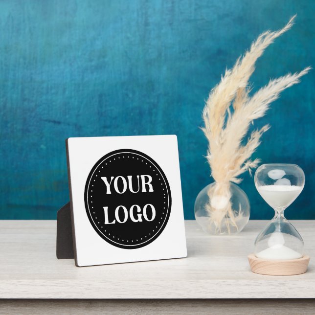 Sleek, contemporary, polished,& customisable plaque (Insitu)
