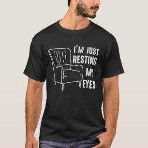 Sleeping I'm Just Resting My Eyes Men Vintage Dad T-Shirt
