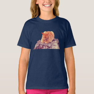 Sleeping Orange Tabby Cat  T-Shirt