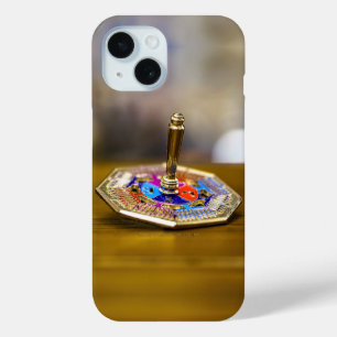 SlipperyJoe Hanukkah dreidel gift octagonal base b iPhone 15 Case