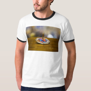 SlipperyJoe Hanukkah dreidel gift octagonal base b T-Shirt