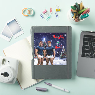 SlipperyJoe's decorated snow-covered Christmas tre