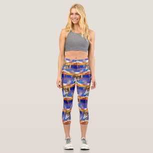 SlipperyJoe's muscular man bulge six-pack gym trai Capri Leggings