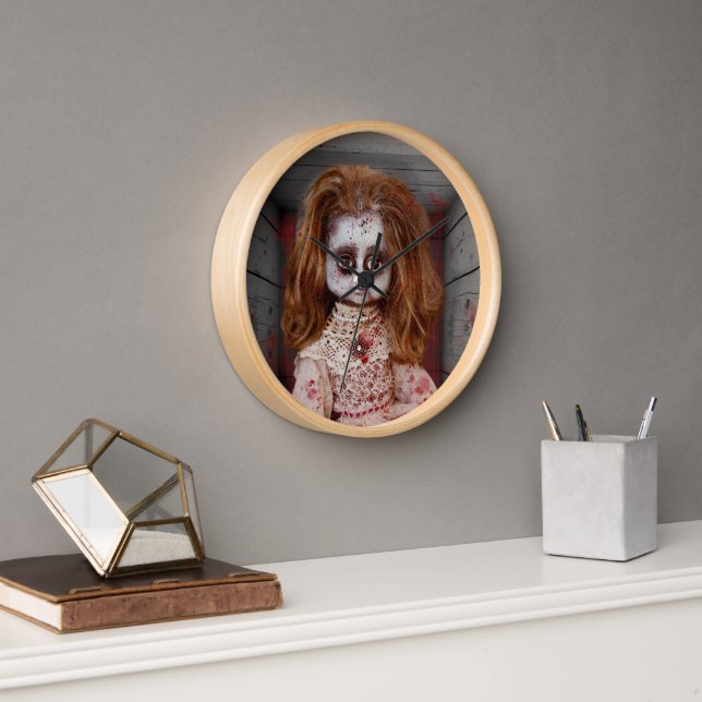 SlipperyJoe's old doll Happy Halloween creepy bloo Clock (Office)