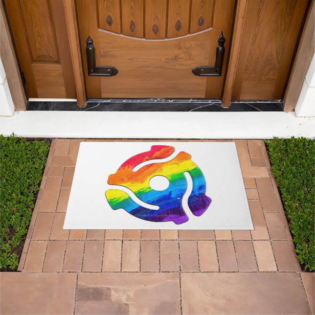 SlipperyJoe's plastic 45 RPM record adapter vibran Doormat (Outdoor)