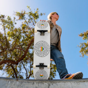 SlipperyJoe's pride maze heart arrow puzzle labyri Skateboard
