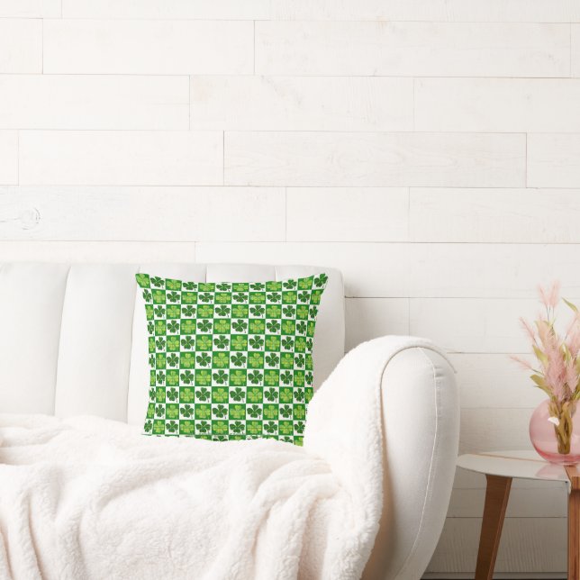 SlipperyJoe's Saint Patrick's Day four leaf clover Cushion (Couch)
