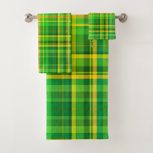 SlipperyJoe's Saint Patrick's Day green-yellow pla Bath Towel Set (Insitu)